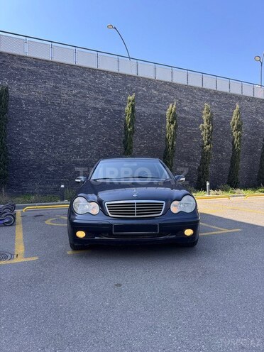 Mercedes C 180 2001, 322,280 km - 2.0 l - Bakı