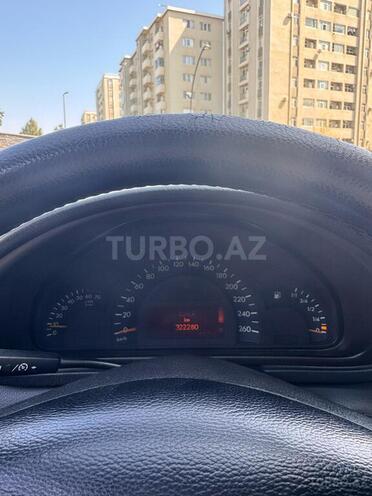 Mercedes C 180 2001, 322,280 km - 2.0 l - Bakı