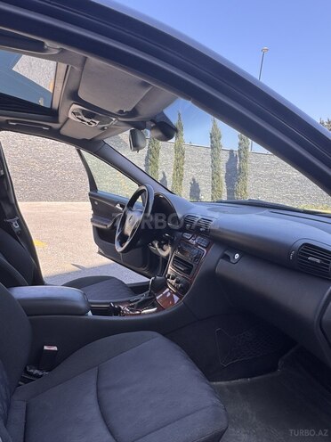 Mercedes C 180 2001, 322,280 km - 2.0 l - Bakı
