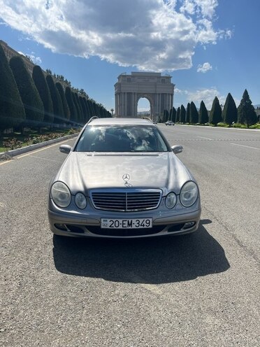 Mercedes E 200 2005, 258,000 km - 1.8 l - Gəncə