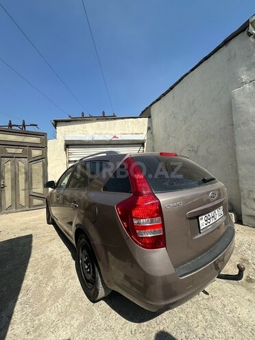 Kia Ceed 2008, 300,000 km - 1.6 л - Bakı