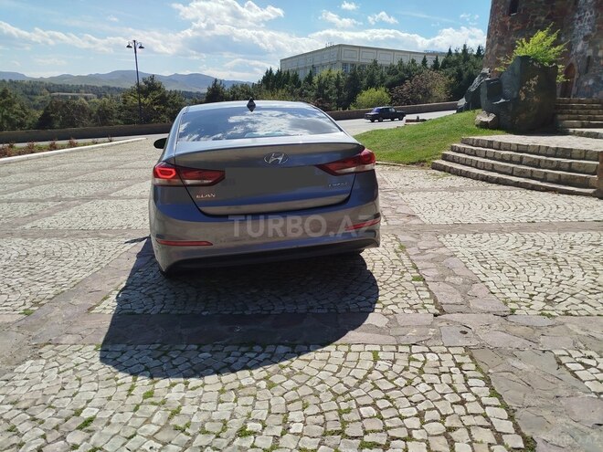 Hyundai Elantra 2017, 172,200 km - 2.0 l - Tovuz