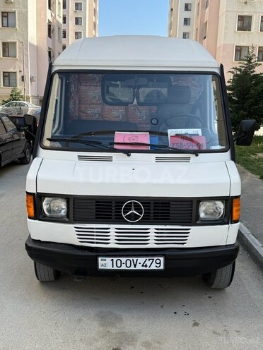 Mercedes 208 D 1994, 300,000 km - 2.3 l - Bakı