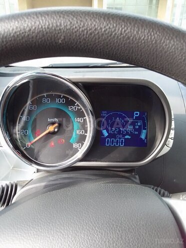 Chevrolet Spark 2023, 25,000 km - 1.3 l - Salyan