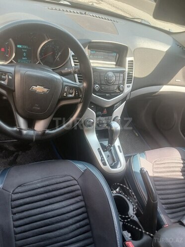 Chevrolet Cruze-7