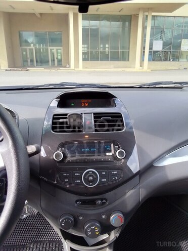 Chevrolet Spark 2023, 25,000 km - 1.3 l - Salyan