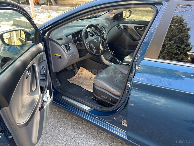 Hyundai Elantra 2014, 193,121 km - 1.8 l - Bakı