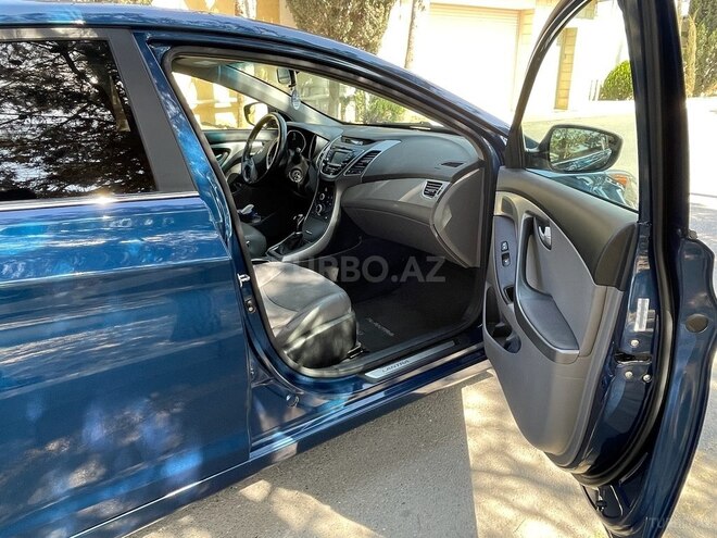 Hyundai Elantra 2014, 193,121 km - 1.8 l - Bakı