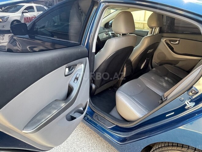 Hyundai Elantra 2014, 193,121 km - 1.8 l - Bakı
