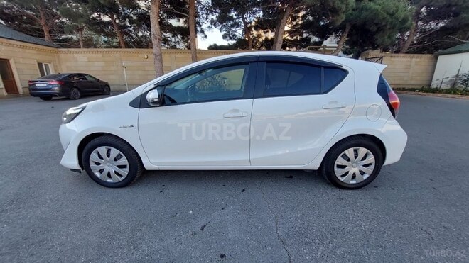 Toyota Aqua 2017, 101,000 km - 1.5 l - Bakı