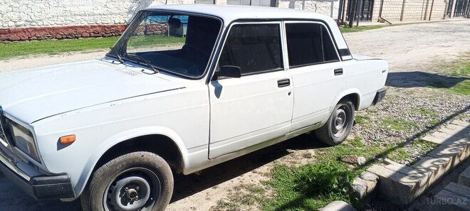 LADA (VAZ) 2107 1983, 95,000 km - 1.6 л - Quba