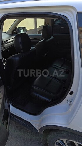 Mitsubishi Outlander 2015, 200,000 km - 3.0 л - Bakı