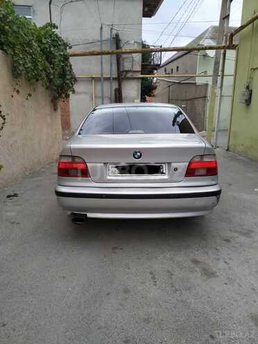 BMW 528 1999, 300,000 km - 2.8 l - Xırdalan
