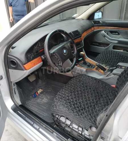 BMW 528 1999, 300,000 km - 2.8 l - Xırdalan