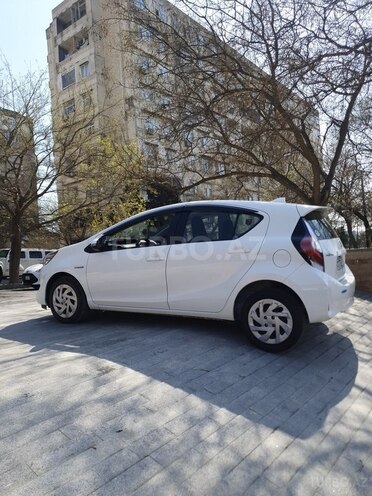 Toyota Aqua 2019, 31,000 km - 1.5 л - Bakı