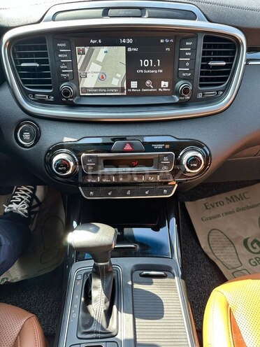 Kia Sorento 2018, 100,000 km - 2.2 l - Bakı