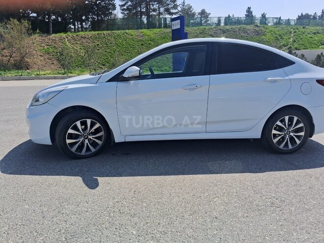 Hyundai Accent 2013, 325,000 km - 1.6 l - Bakı