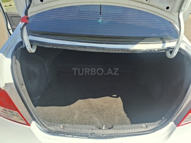 Hyundai Accent 2013, 325,000 km - 1.6 l - Bakı