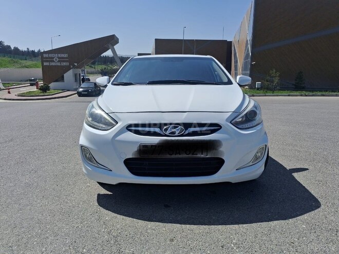 Hyundai Accent 2013, 325,000 km - 1.6 l - Bakı