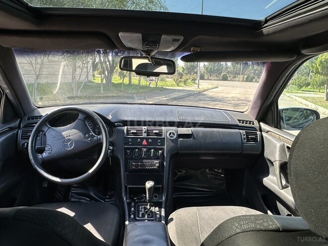 Mercedes E 220 d 1997, 470,000 km - 2.2 l - İmişli