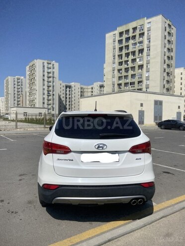 Hyundai Santa Fe-4