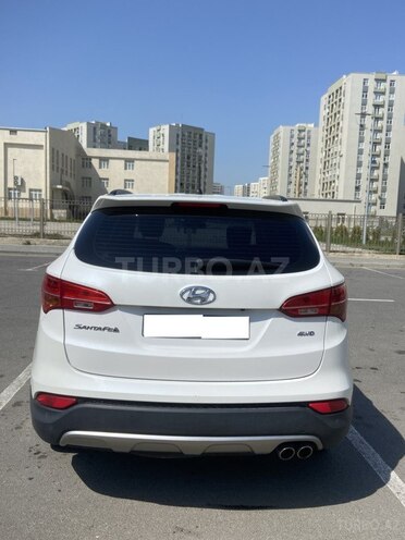 Hyundai Santa Fe-9