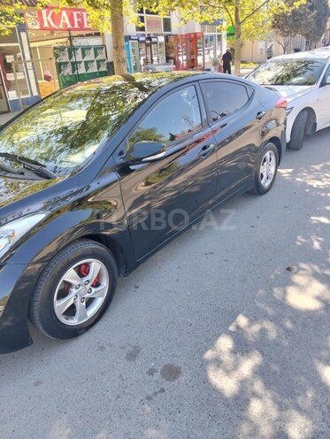 Hyundai Elantra 2011, 264,000 km - 1.8 l - Mingəçevir