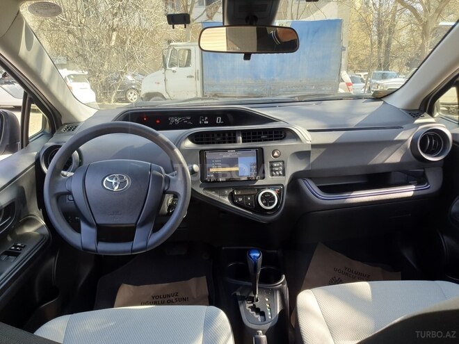 Toyota Aqua 2018, 29,500 km - 1.5 л - Bakı