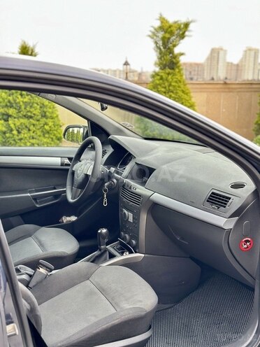 Opel Astra 2005, 410,000 km - 1.4 л - Bakı