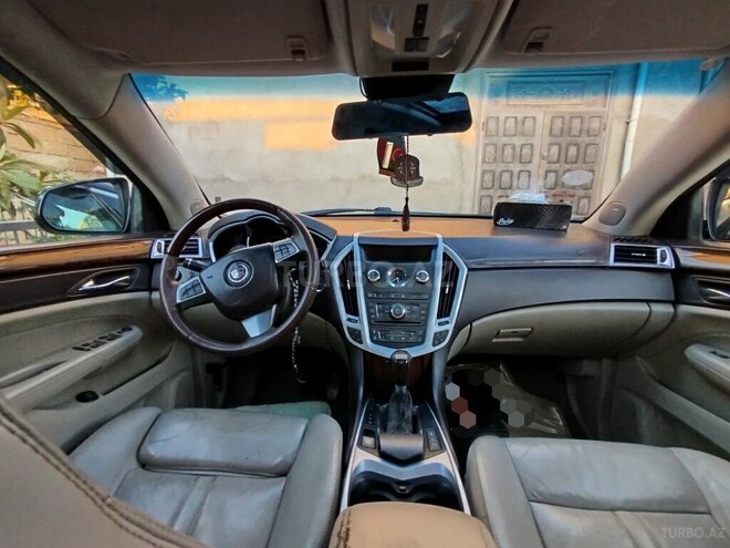 Cadillac SRX-11