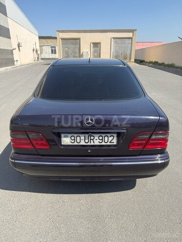 Mercedes E 220 d 2001, 390,000 km - 2.2 l - Bakı