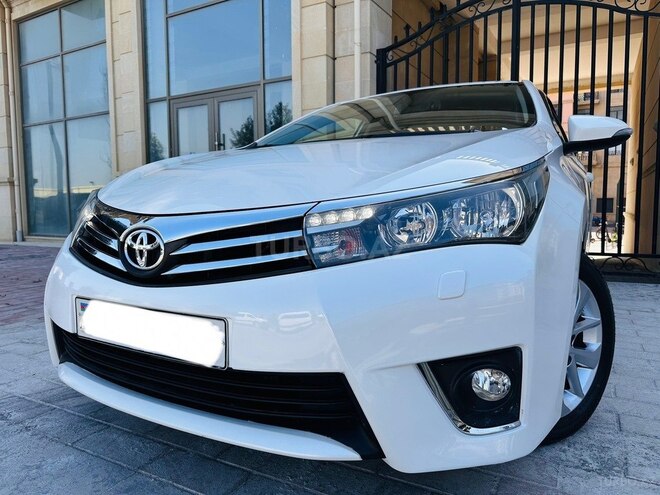 Toyota Corolla 2015, 173,121 km - 1.6 l - Bakı