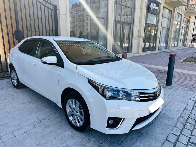 Toyota Corolla 2015, 173,121 km - 1.6 l - Bakı