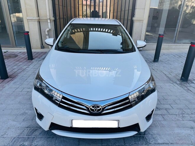 Toyota Corolla 2015, 173,121 km - 1.6 l - Bakı