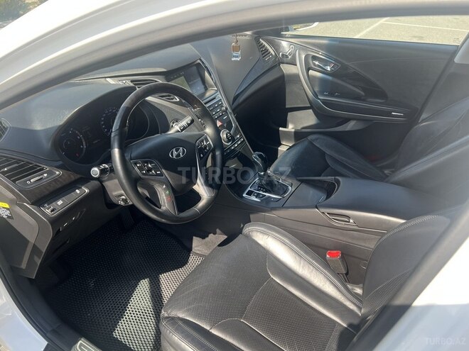 Hyundai Grandeur 2015, 194,000 km - 2.2 л - Bakı