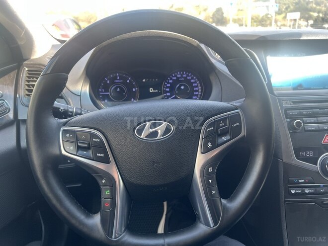 Hyundai Grandeur 2015, 194,000 km - 2.2 л - Bakı