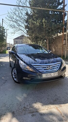 Hyundai Sonata-3