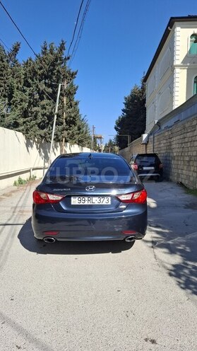 Hyundai Sonata-9