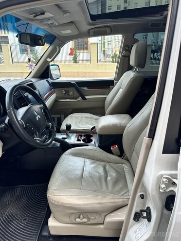 Mitsubishi Pajero 2007, 220,000 km - 3.0 л - Sumqayıt