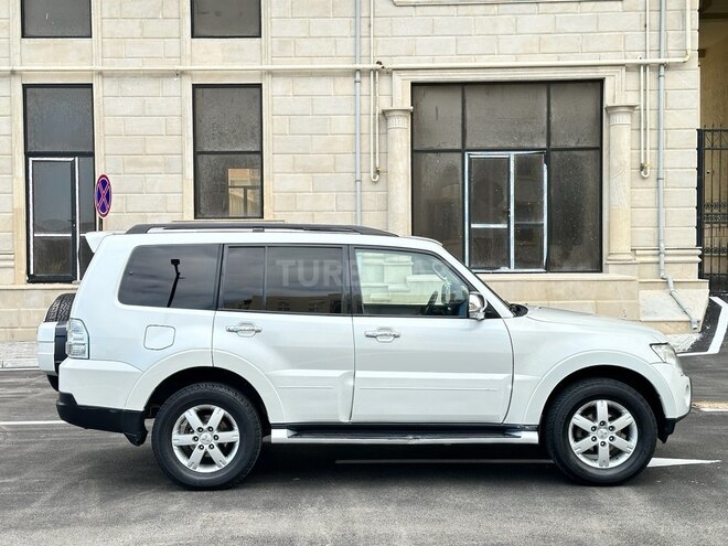 Mitsubishi Pajero 2007, 220,000 km - 3.0 л - Sumqayıt