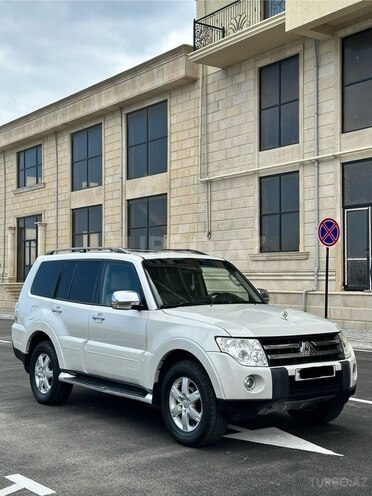 Mitsubishi Pajero 2007, 220,000 km - 3.0 л - Sumqayıt