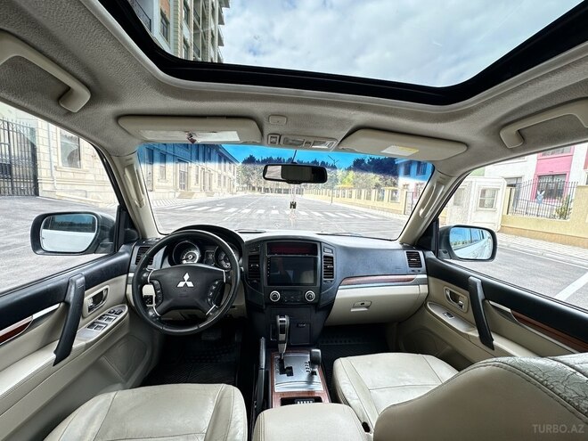 Mitsubishi Pajero 2007, 220,000 km - 3.0 л - Sumqayıt