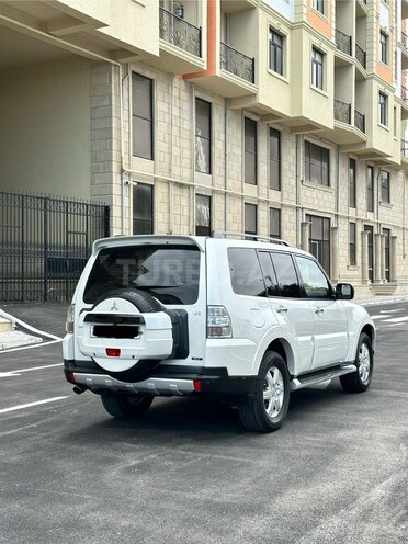 Mitsubishi Pajero 2007, 220,000 km - 3.0 л - Sumqayıt