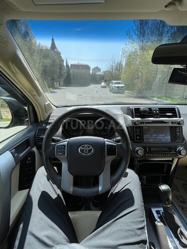 Toyota Land Cruiser Prado 2014, 190,000 km - 2.7 l - Bakı