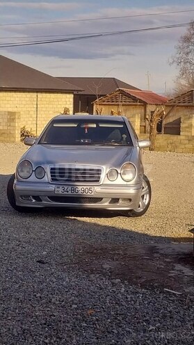 Mercedes E 230 1998, 220,000 km - 2.3 l - Şəmkir