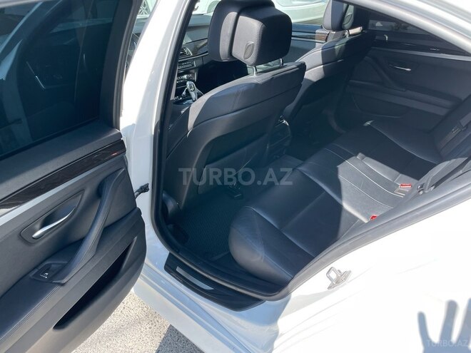 BMW 528 2012, 300,000 km - 2.0 l - Bakı