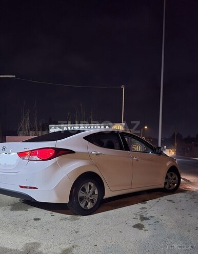 Hyundai Avante 2015, 190,000 km - 1.6 l - Bakı