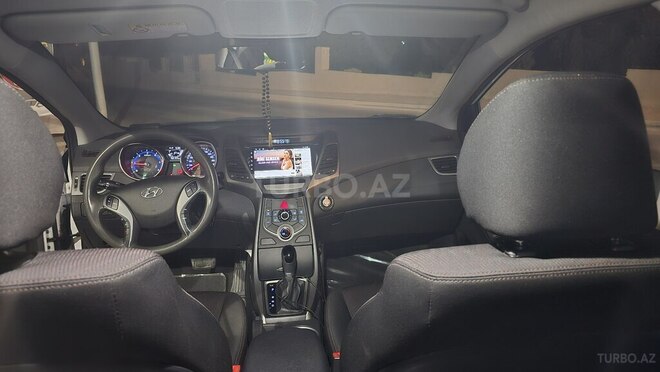 Hyundai Avante 2015, 190,000 km - 1.6 l - Bakı