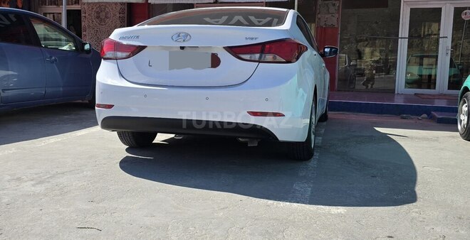Hyundai Avante 2015, 190,000 km - 1.6 l - Bakı