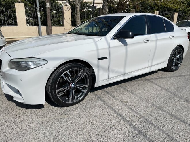 BMW 528 2012, 300,000 km - 2.0 l - Bakı